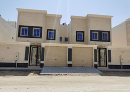 Villa - 4 bedrooms - 5 bathrooms for للبيع in Dahiyat Al Malik Fahd - Ad Dammam - Eastern