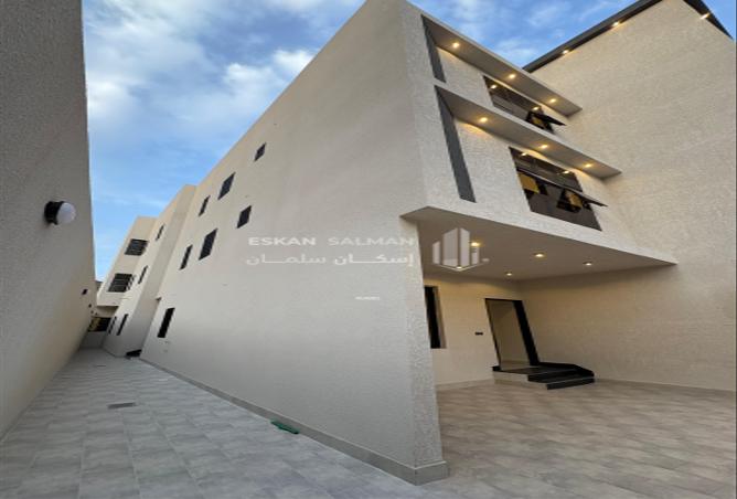 252968 - Property Image 3