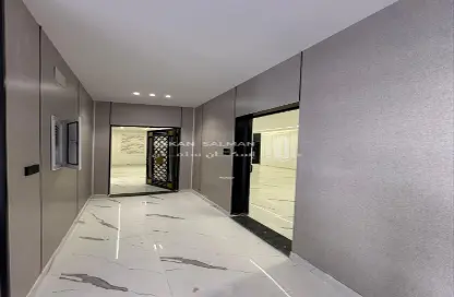 Apartment - 6 Bedrooms - 4 Bathrooms for sale in الواسط - امارة منطقة مكة المكرمة - الطائف - Makkah Al Mukarramah