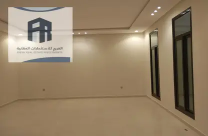 Villa - 4 Bedrooms - 2 Bathrooms for sale in Ar Rimal - Riyadh - Ar Riyadh