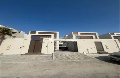 Villa - 7+ Bedrooms - 7 Bathrooms for sale in Al Bahar - Al Khubar - Eastern