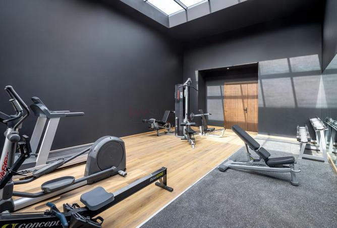 258813 - Property Image 2