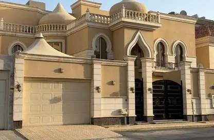 Villa - 7+ Bedrooms - 5 Bathrooms for sale in Al Malqa - Riyadh - Ar Riyadh