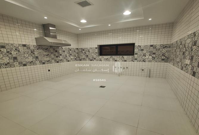 256474 - Property Image 3