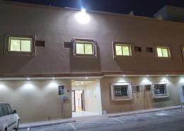شقة - 3 غرف نوم - 2 حمامات for للبيع in الحزم - الرياض