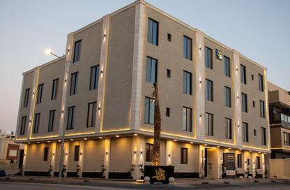 Apartment - 3 Bedrooms - 3 Bathrooms for rent in Al Malqa - Riyadh - Ar Riyadh