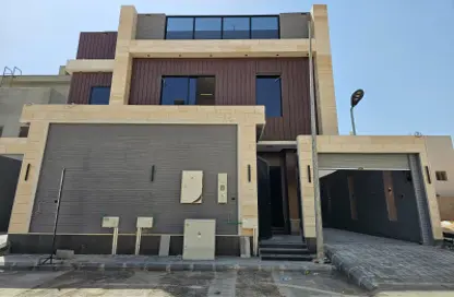 Full Floor - 3 Bedrooms - 3 Bathrooms for sale in Al Munisiyah - Riyadh - Ar Riyadh