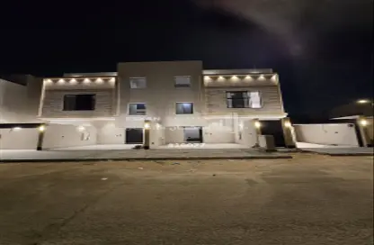 طابق كامل - 5 غرف نوم - 4 حمامات للبيع في النهضة - الرياض - الرياض