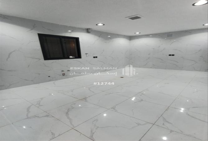 250056 - Property Image 3