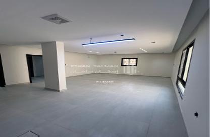 Apartment - 2 Bedrooms - 2 Bathrooms for sale in An Nur - Ad Dammam - Eastern