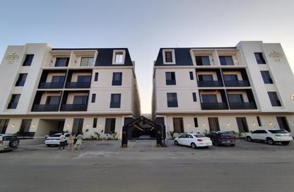 Apartment - 3 Bedrooms - 3 Bathrooms for sale in Al Munisiyah - Riyadh - Ar Riyadh