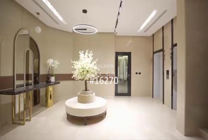 256242 - Property Image 2