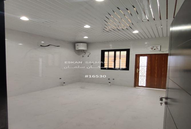 256681 - Property Image 3