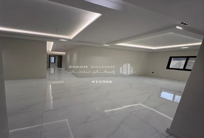255886 - Property Image 2