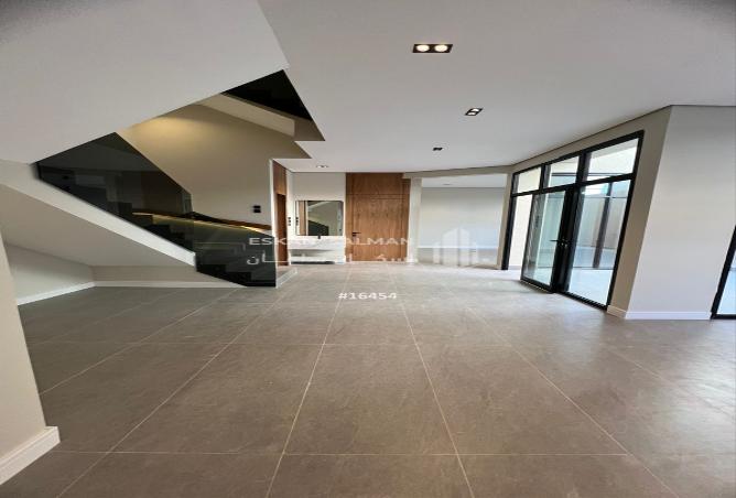 256582 - Property Image 3