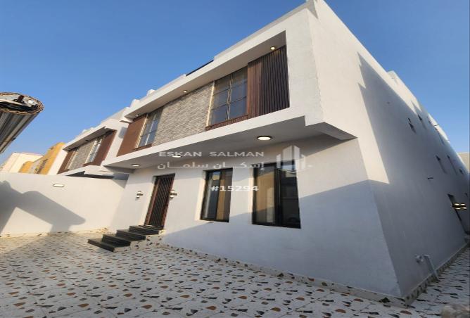 254631 - Property Image 2
