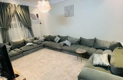 Apartment - 2 Bedrooms - 2 Bathrooms for rent in Al Munisiyah - Riyadh - Ar Riyadh