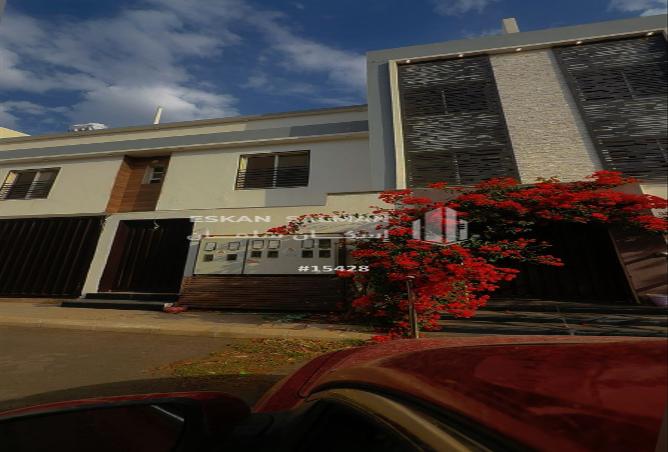 254766 - Property Image 2