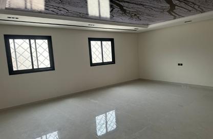 طابق كامل - 3 غرف نوم - 3 حمامات للايجار في بدر - الرياض - الرياض