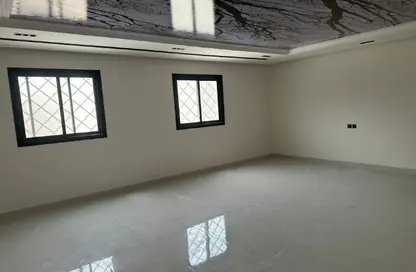 طابق كامل - 3 غرف نوم - 3 حمامات للايجار في بدر - الرياض - الرياض