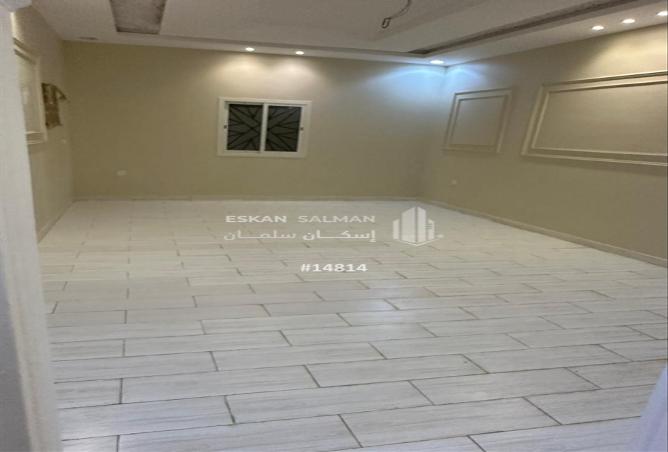 253793 - Property Image 3