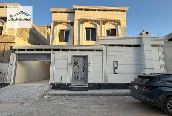 Villa - 5 Bedrooms - 6 Bathrooms for sale in Ar Rimal - Riyadh - Ar Riyadh