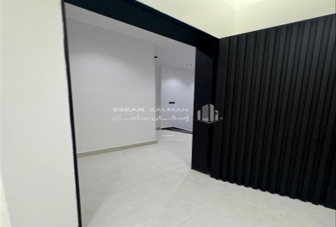 253335 - Property Image 3