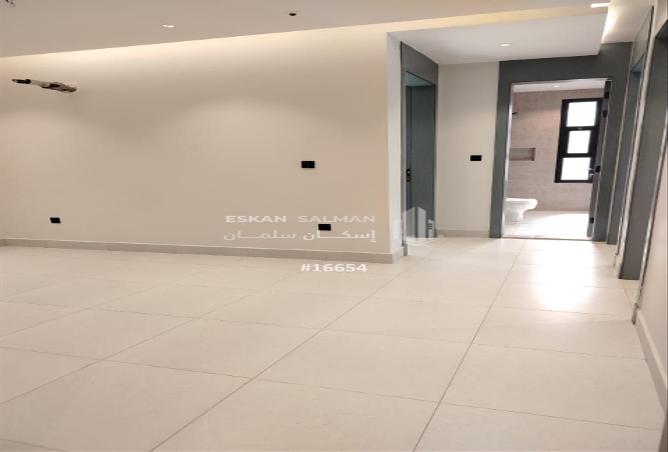 256850 - Property Image 2