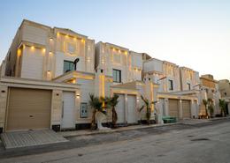 فيلا - 8 غرف نوم - 7 حمامات for للبيع in حي طويق - غرب الرياض - الرياض