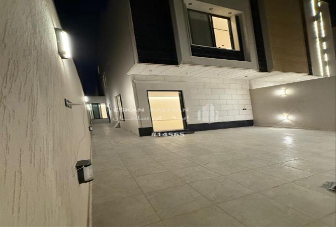 253555 - Property Image 3