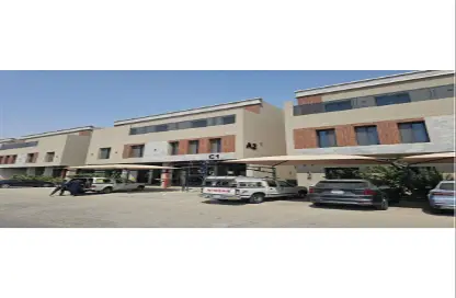 Full Floor - 3 Bedrooms - 3 Bathrooms for rent in Ar Rimal - Riyadh - Ar Riyadh