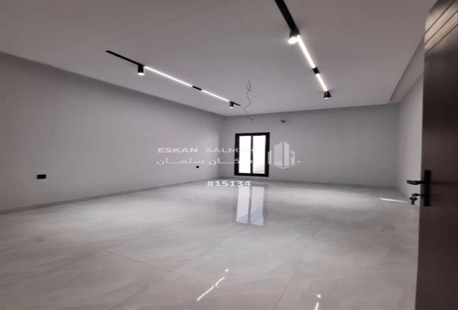 254487 - Property Image 2
