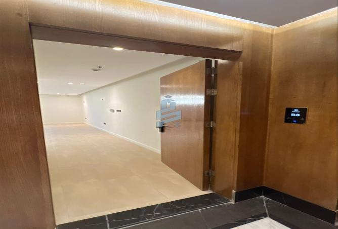 257345 - Property Image 2