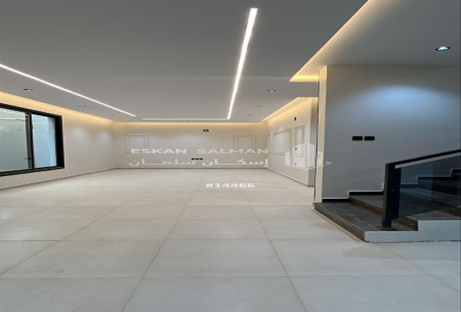 253410 - Property Image 3