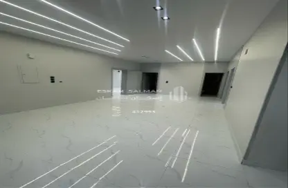 Full Floor - 5 Bedrooms - 4 Bathrooms for sale in Al Suways 1 - Jazan - Jazan