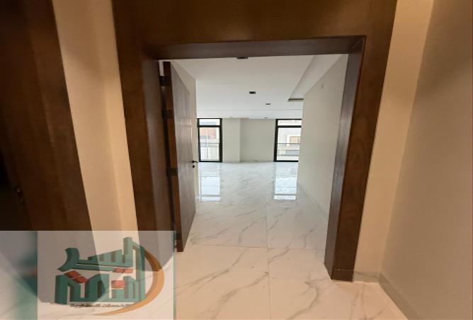 258621 - Property Image 2