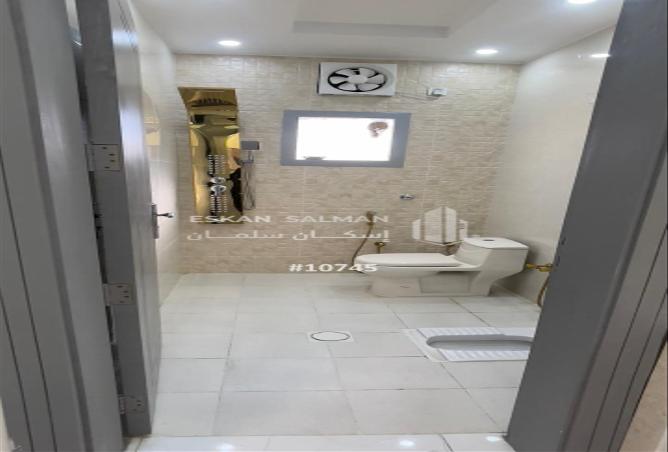 246204 - Property Image 3