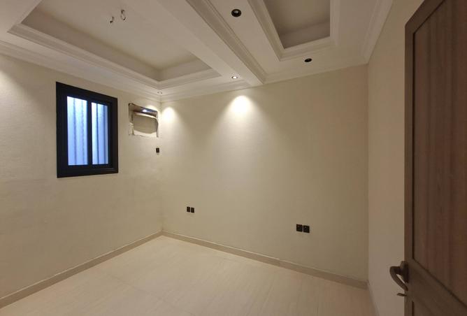 259051 - Property Image 2