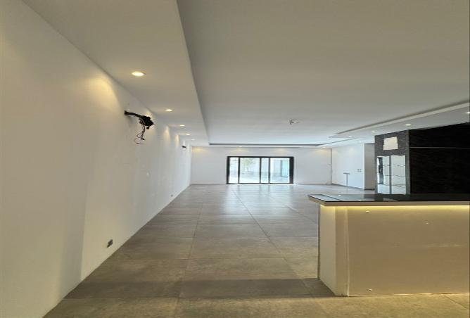 255914 - Property Image 3