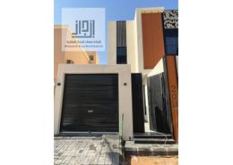 فيلا - 5 غرف نوم - 7 حمامات for للبيع in حي القادسية - شرق الرياض - الرياض