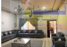 Villa - 5 bedrooms - 4 bathrooms for للبيع in Al Jawharah - Ad Dammam - Eastern