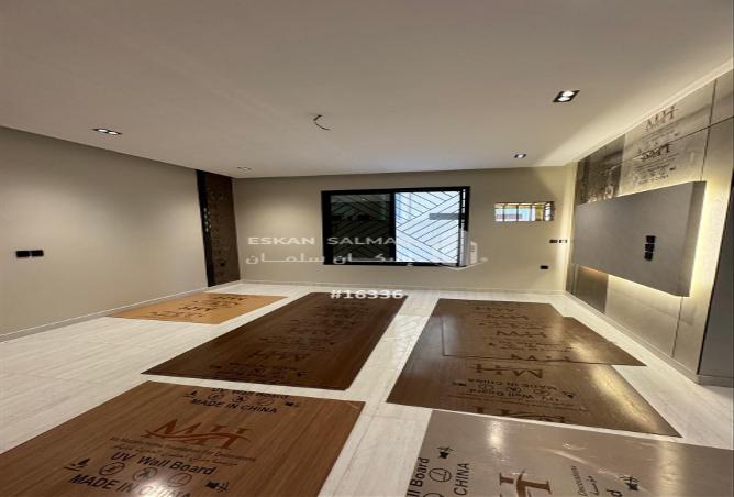 256166 - Property Image 3