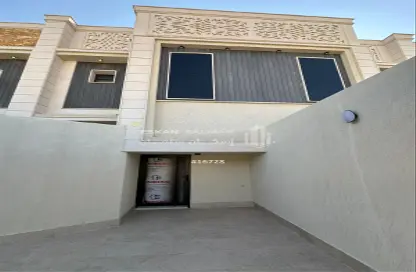 شقة - 7 غرف نوم - 4 حمامات للبيع في النخيل - بريدة - القصيم