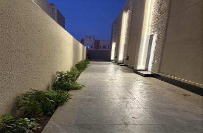 Villa - 4 Bedrooms - 4 Bathrooms for sale in Al Qadisiyah - Riyadh - Ar Riyadh