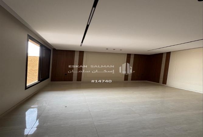 254332 - Property Image 3
