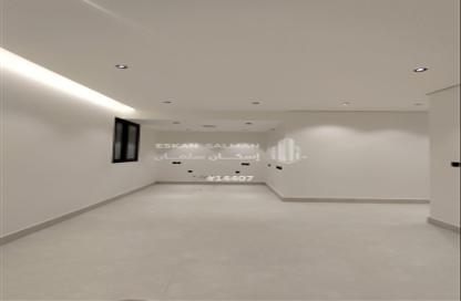 Apartment - 4 Bedrooms - 3 Bathrooms for sale in Dhahrat Laban - Riyadh - Ar Riyadh