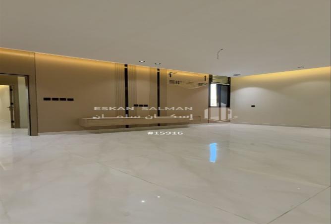 255898 - Property Image 2