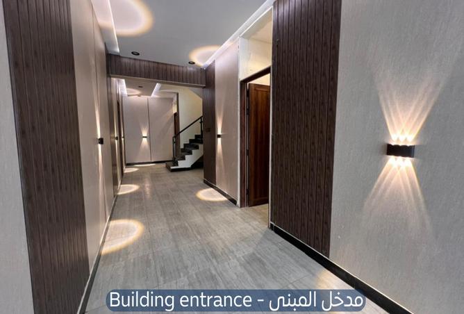 258570 - Property Image 2