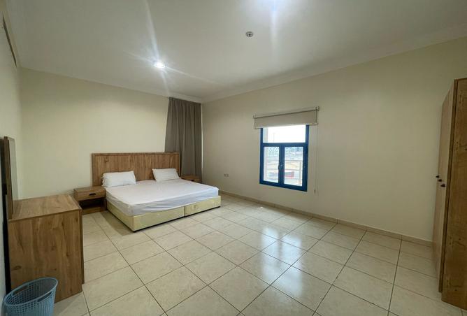 256054 - Property Image 2
