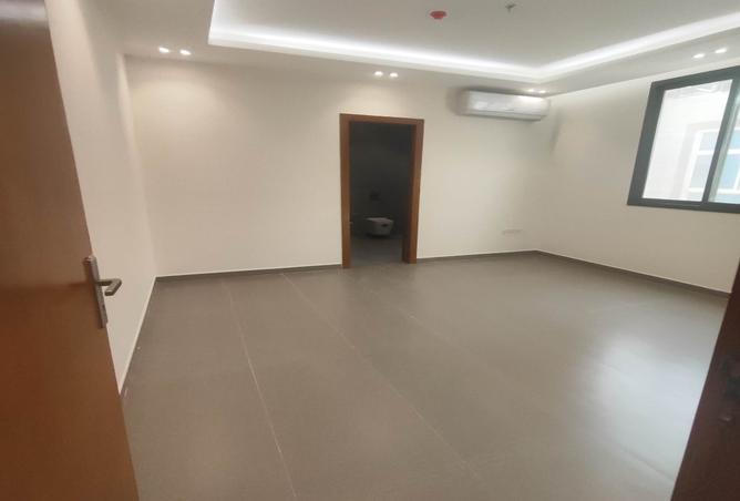 258182 - Property Image 3